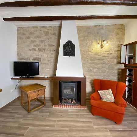 Casa L'escorretger Apartamento *